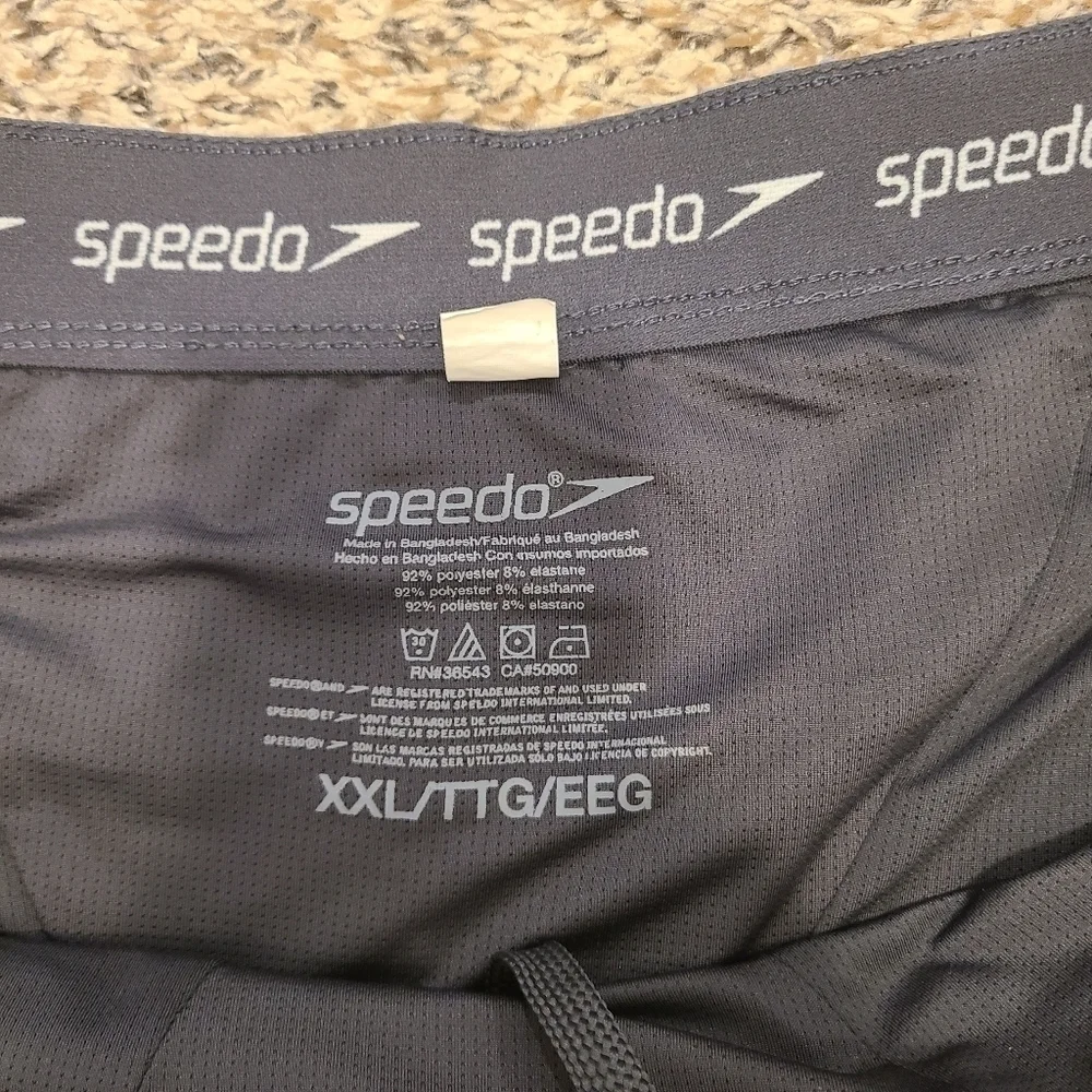 Mens Speedo Lined Gray and Black Swim Suit Board Shorts With Pockets Size XXL